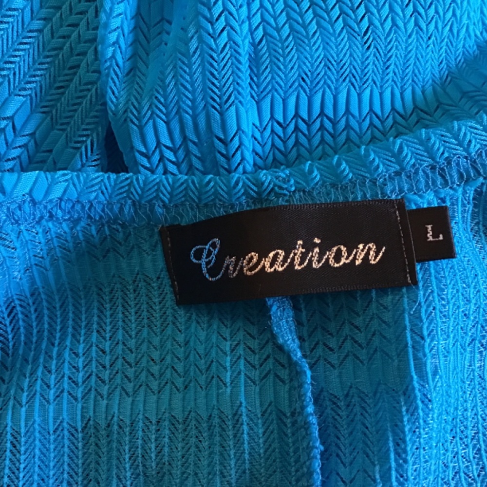 Boho NWOT Creation Beach coverup size large with pockets, button accent or top - Picture 9 of 9
